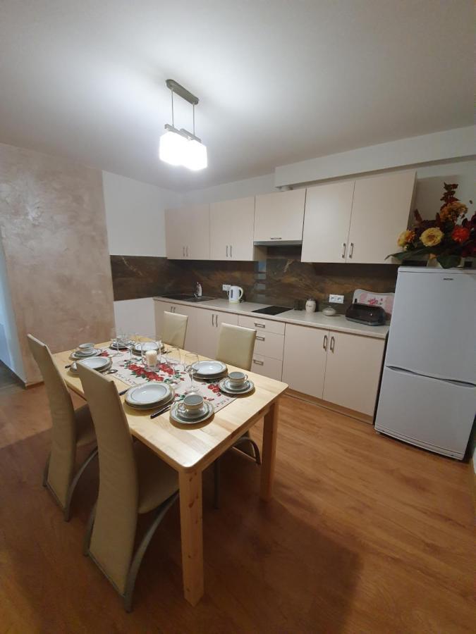 Mrowca Noclegi Pokoje Goscinne Gronkow Bagian luar foto