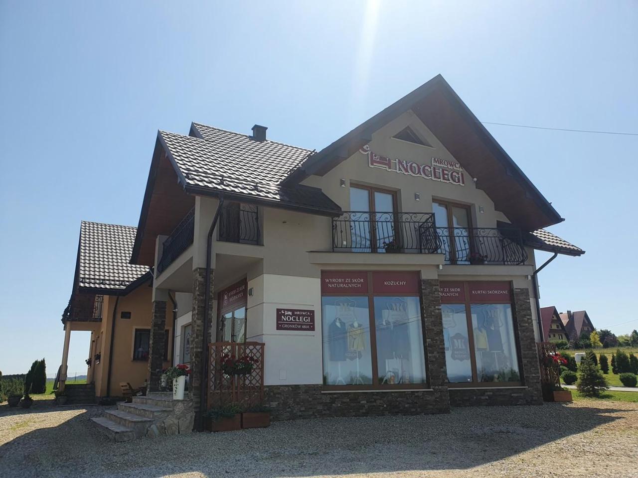 Mrowca Noclegi Pokoje Goscinne Gronkow Bagian luar foto